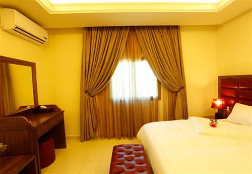 Le Noble Hotel Zouk El Kharab Kültér fotó